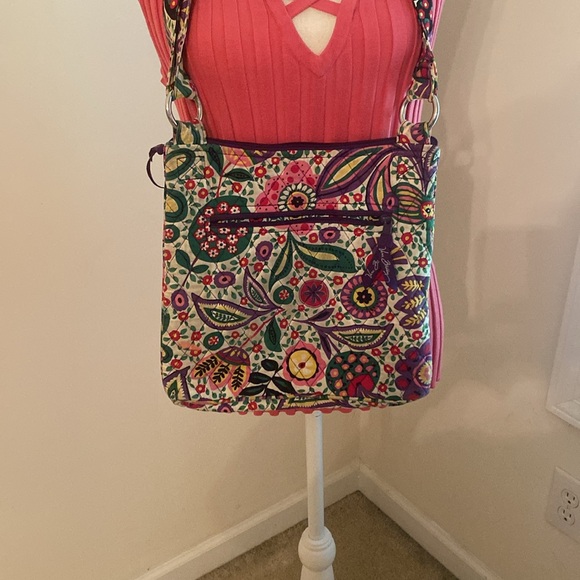 Vera Bradley Bag Crossbody10”x 10”x1 12” - Picture 4 of 6